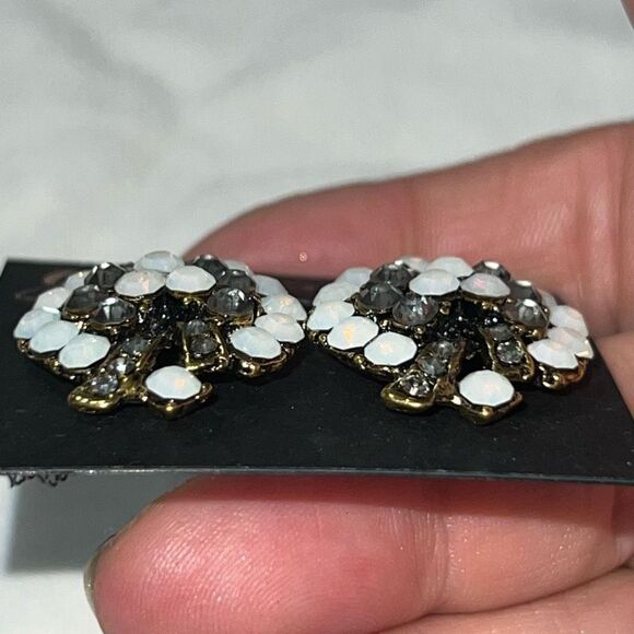 G by Gennaro Gray and Opal CZ Button Earrings - Picture 4 of 8